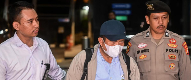 KPK Tetapkan Bupati Lombok Barat Jadi Tersangka, Diduga Terima Gratifikasi dan Suap Rp12,4 Miliar dari Proyek Pemerintah 1 Screenshot 2026-07-22 003833