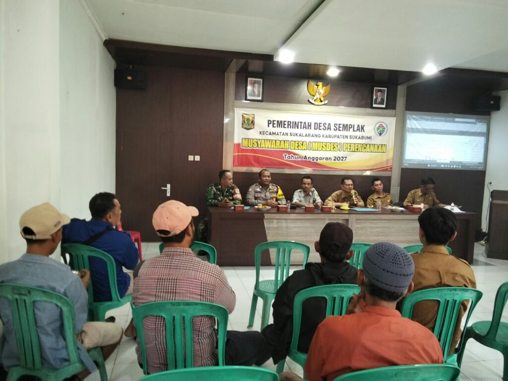 Tingkatkan Sinergitas, Babinsa Serda Somantri dan Bhabinkamtibmas Aiptu Sujarwo Hadiri Musdes Perencanaan TA 2027 Desa Semplak 2 WhatsApp Image 2026 08 11 at 17.10.331