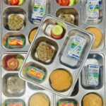 SPPG Bantargadung 2 Salurkan Makan Bergizi Gratis ke SDN Cibalanak