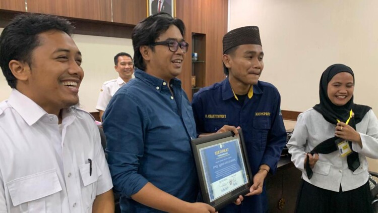 Mahasiswa Ramai-Ramai Datangi DPRD Jember, Candra: Jangan Anti Politik 1 WhatsApp Image 2026-10-03 at 13.39.02 (1)